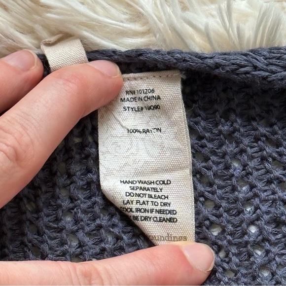 Soft Surroundings Cardigan Missy One Size Shawl poncho arm holes one button - Picture 7 of 8